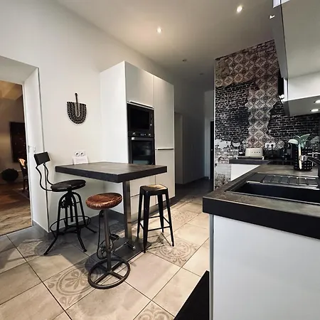41 Maufoux By Bruno Colin - Parenthese Elegante A