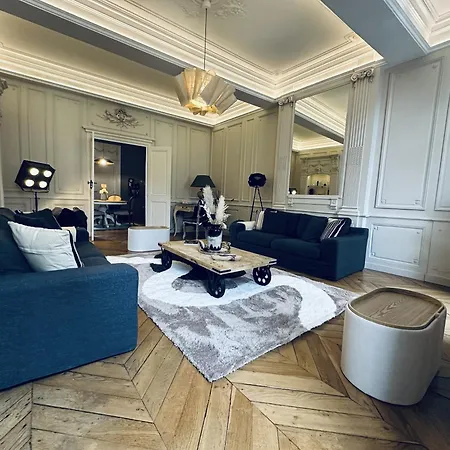 Apartment 41 Maufoux By Bruno Colin - Parenthese Elegante A *