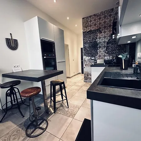 41 Maufoux By Bruno Colin - Parenthese Elegante A Apartament *