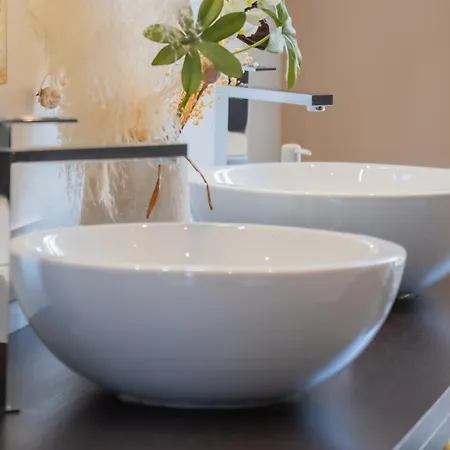 41 Maufoux By Bruno Colin - Parenthese Elegante A Appartement