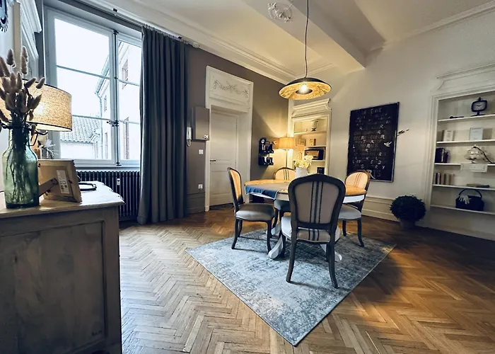 41 Maufoux By Bruno Colin - Parenthese Elegante A Apartment