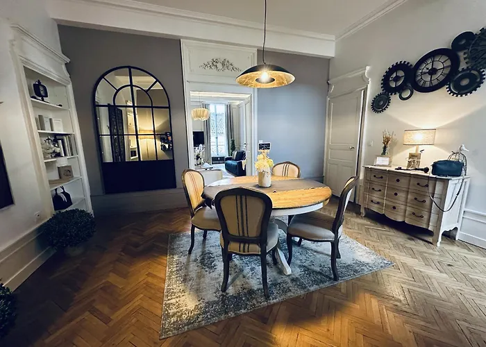 41 Maufoux By Bruno Colin - Parenthese Elegante A 博讷