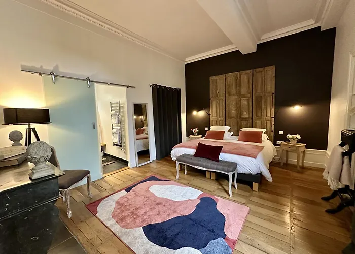 Apartment 41 Maufoux By Bruno Colin - Parenthese Elegante A Beaune (Cote d'Or)